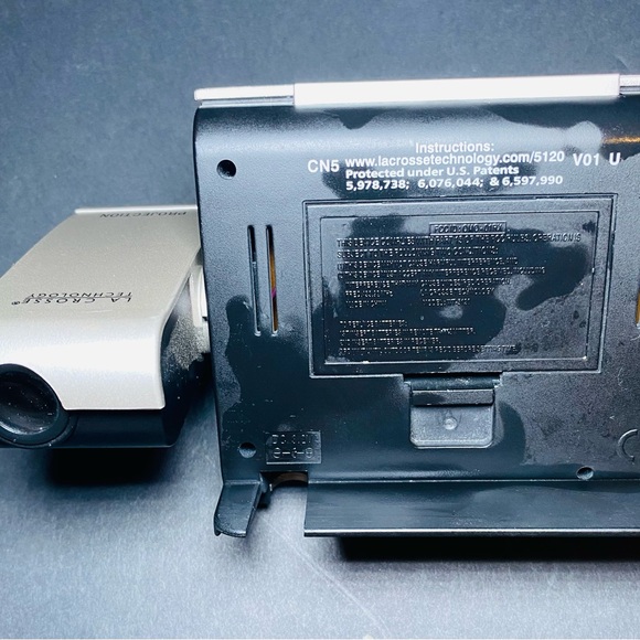 Silver Projection Clock‎ - Picture 2 of 7